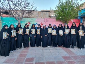 ۱۲ دانش‌آموز دختر باغملکی در مسابقات قرآن ، عترت و نماز قطب ۳ استان خوزستان