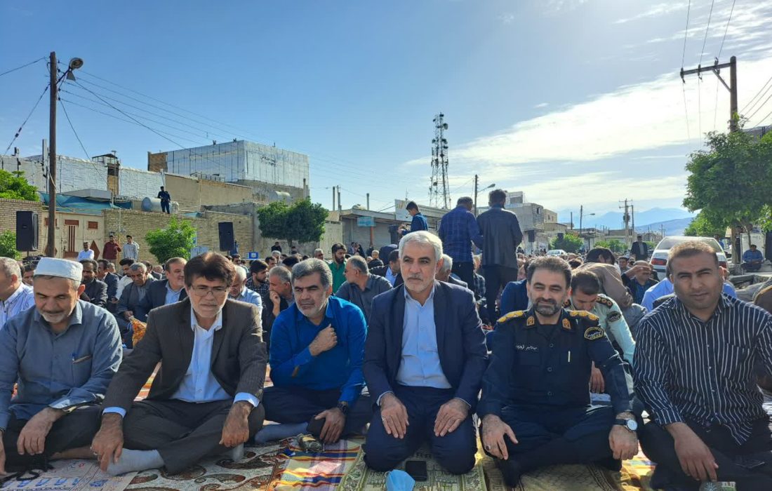 همزمان با سراسر کشور ، نماز با شکوه عید سعید فطر در شهرستان باغملک برگزار شد